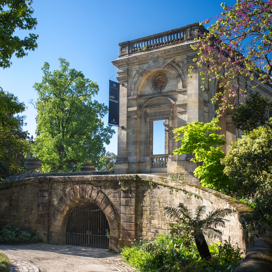 Jardin Public Et Fontaines Bordeaux T